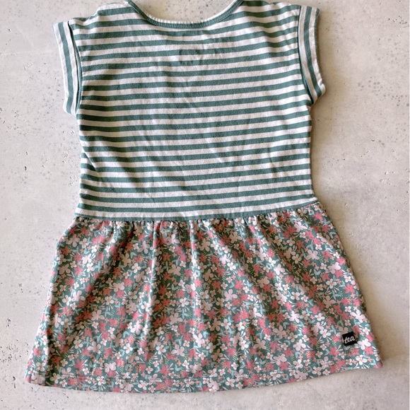 ✨ 2 for $20✨ 
Tea Collection Cotton Print Mix Floral dress size 3T - Picture 2 of 4